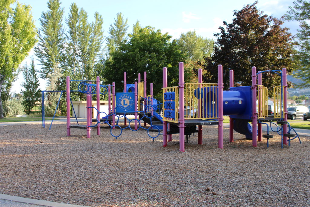 Lions Community Park, Penticton Playgrounds