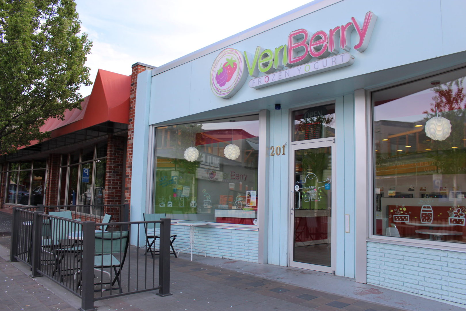 VeriBerry Frozen Yogurt in Penticton - Okanagan Family Fun