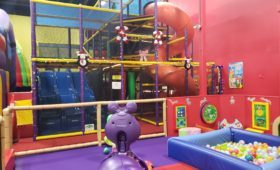Jump2It Indoor Play Centre, Kelowna