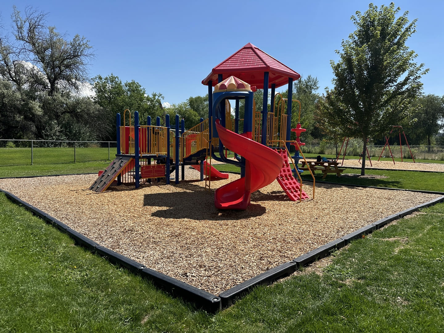 Kinsmen Spray Park and PLayground - Oliver