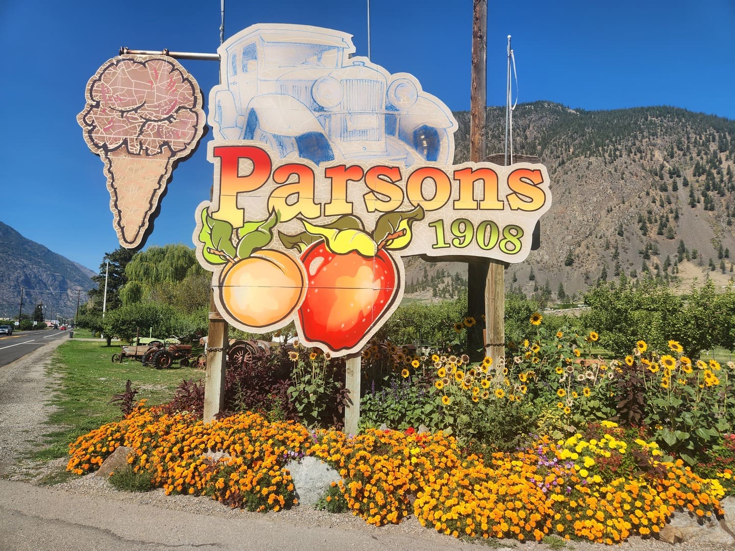 Parsons Farm Market - Keremeos Parsons Farm Market - Keremeos