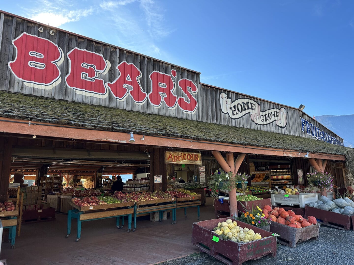 Bears Fruit Stand - Keremeos - Okanagan Family Fun