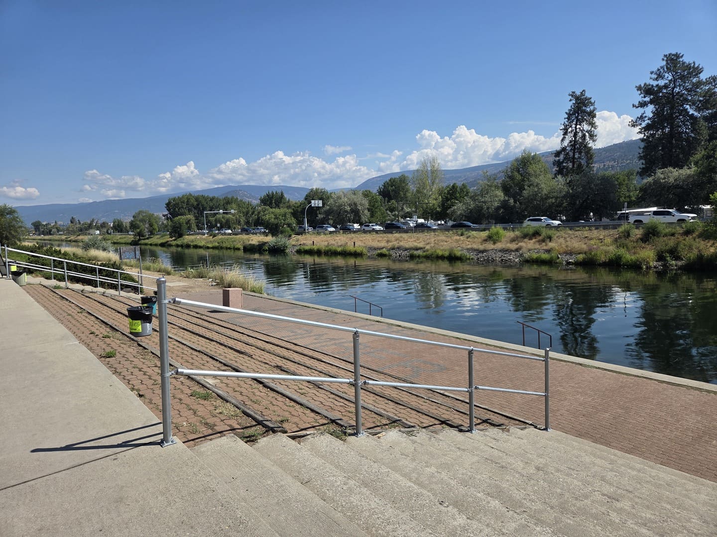 Coyote Cruises, Penticton Coyote Cruises, Penticton