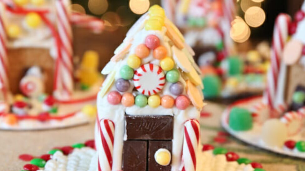 Mini Holiday Candy House Building at Joos Box - Penticton