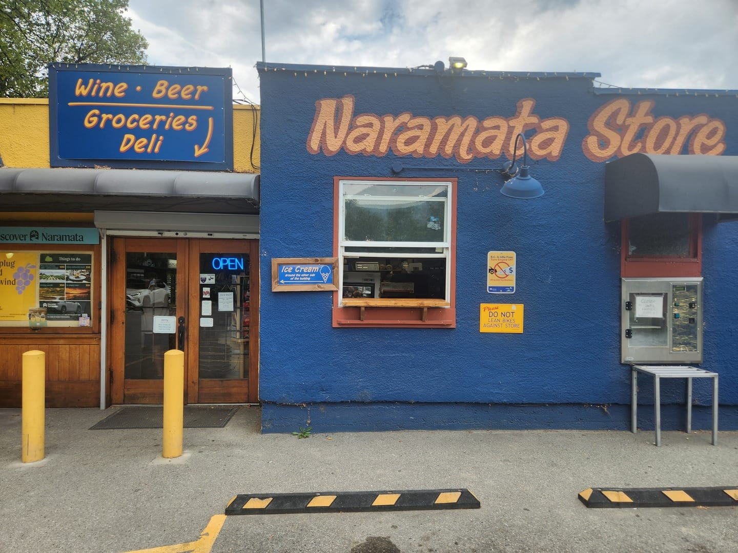 Naramata General Store