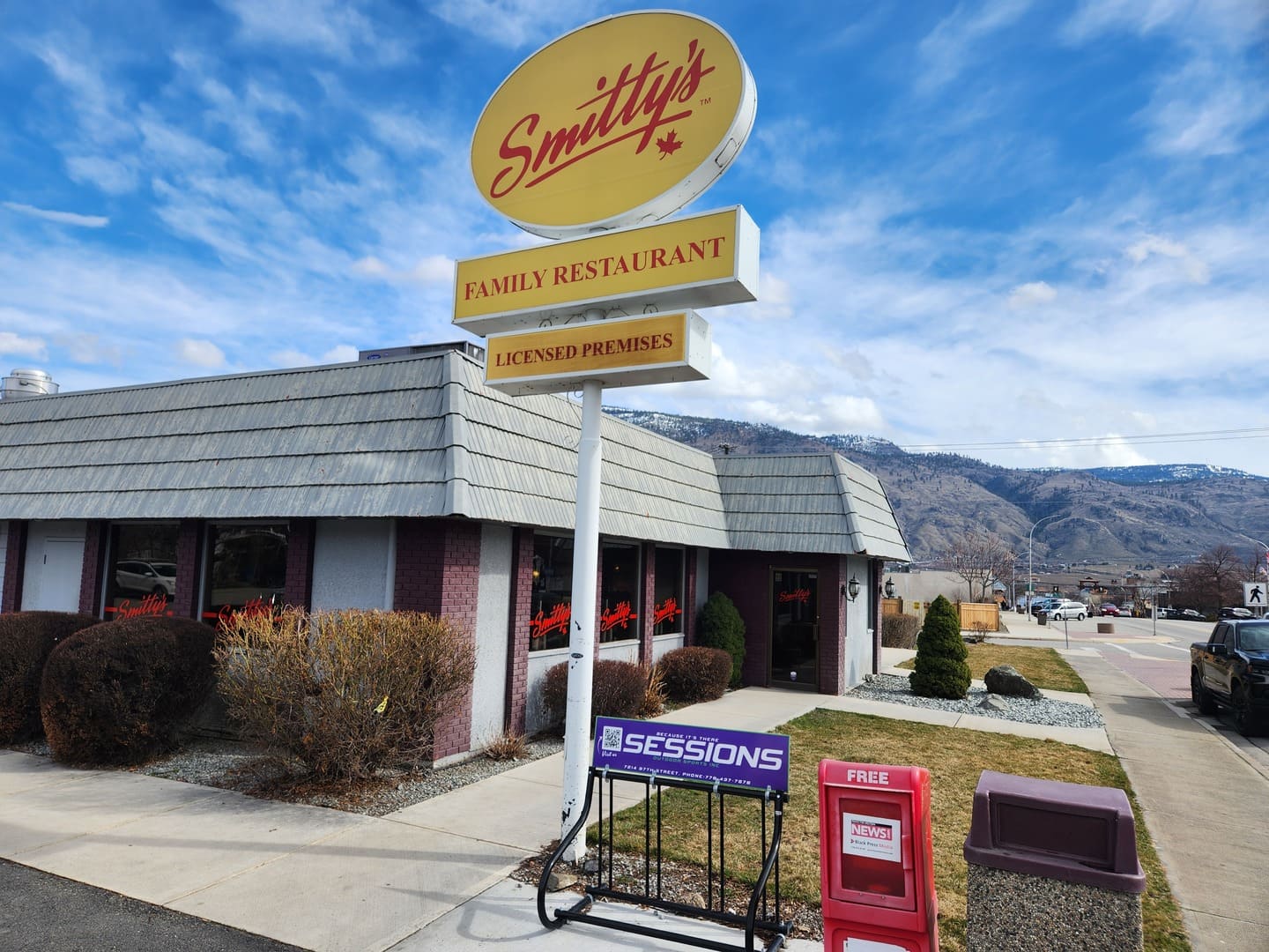 Smitty's Family Restaurant - Osoyoos