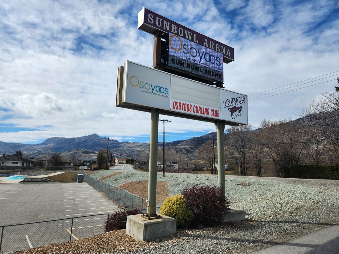 Sun Bowl Arena - Osoyoos