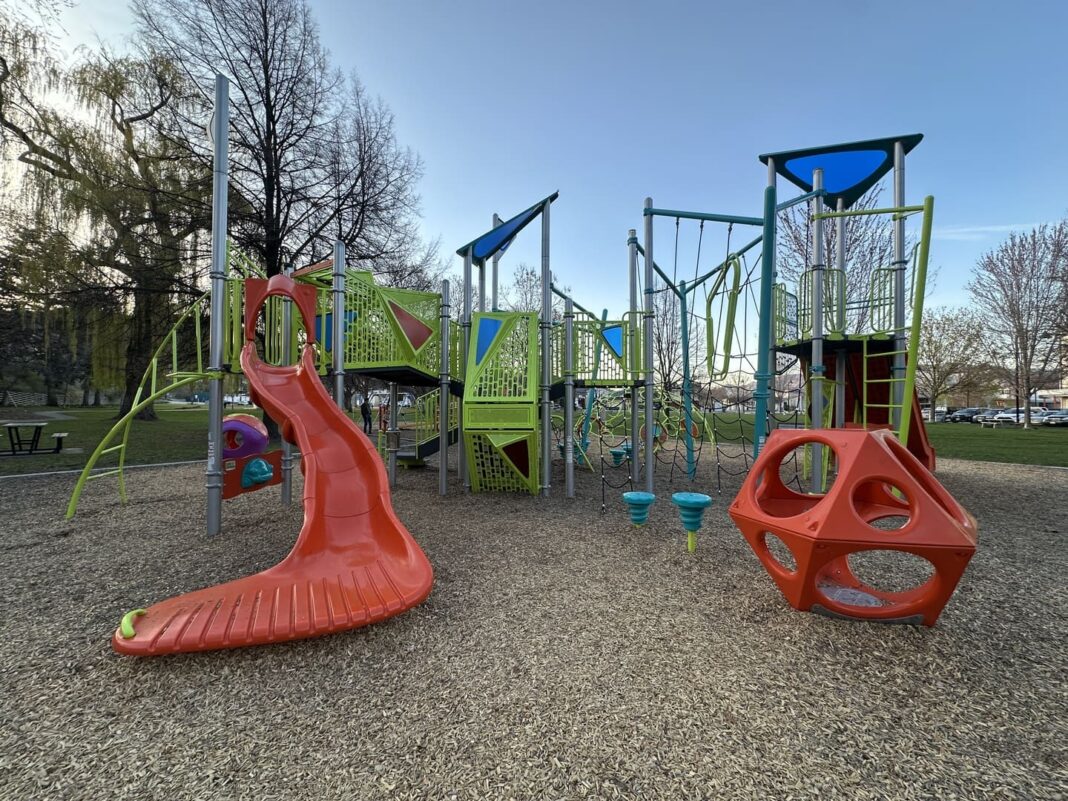 Memorial Park, Summerland Memorial Park, Summerland
