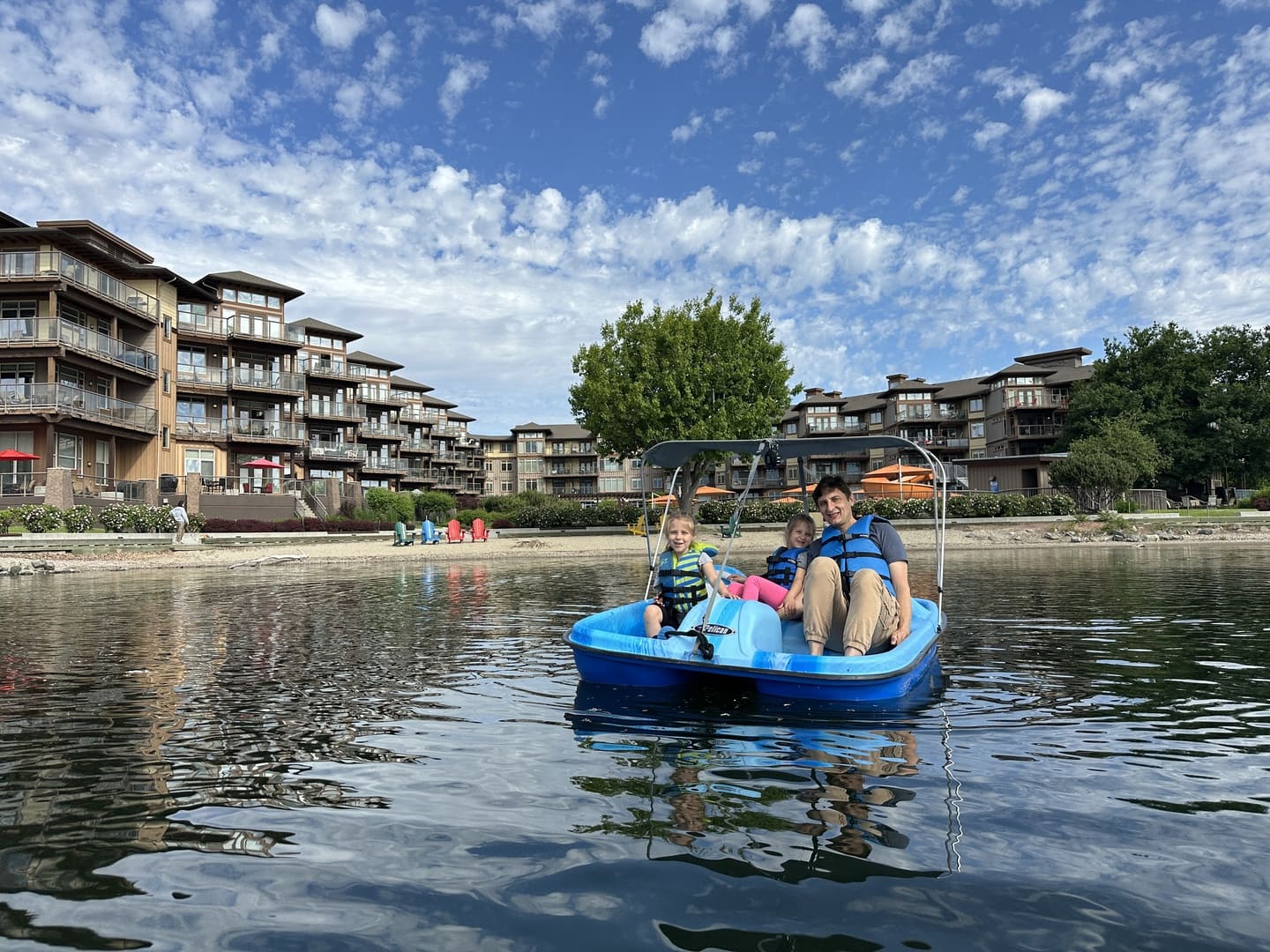 Lakesurf Okanagan - Water Rentals