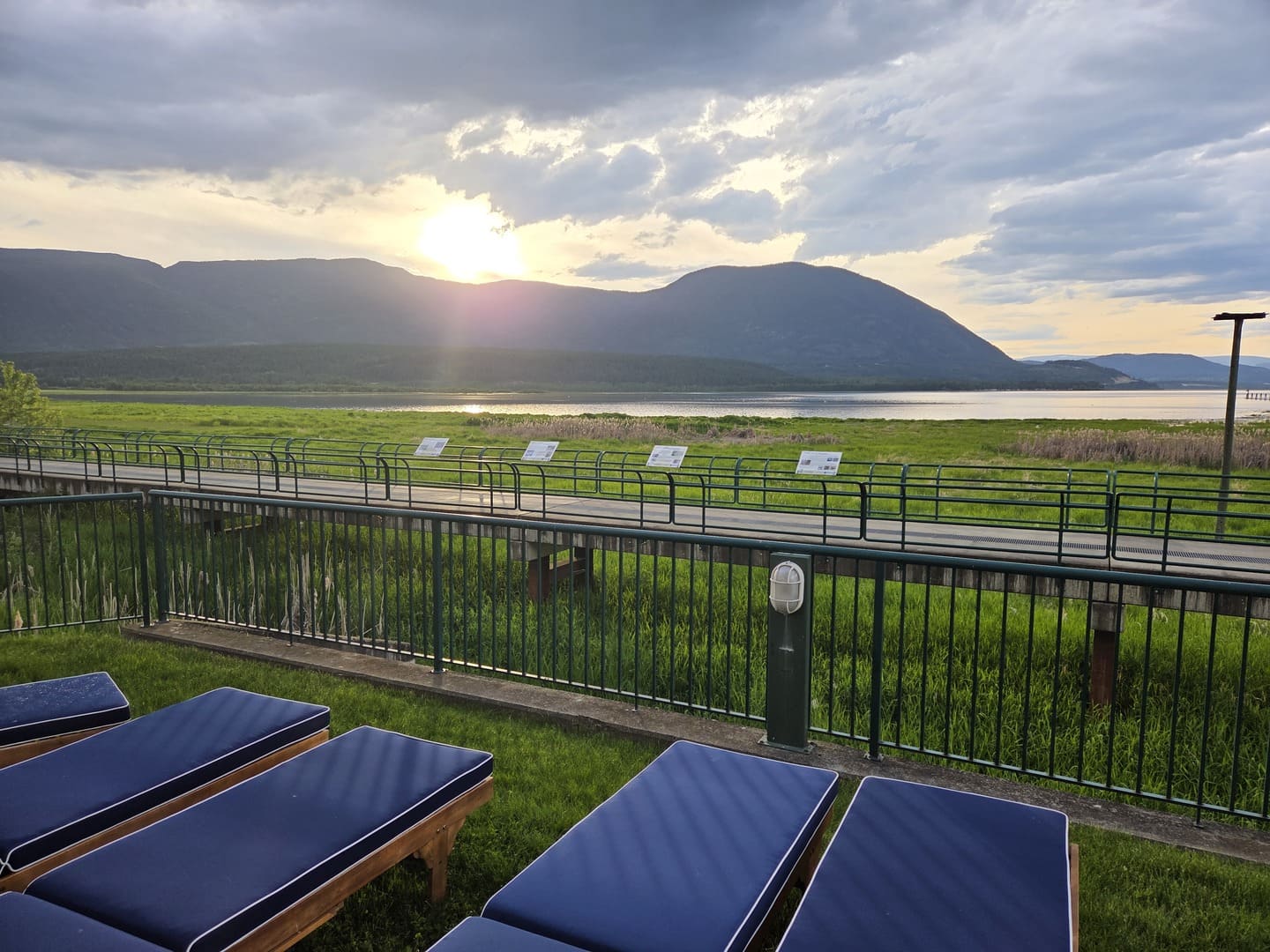 Prestige Harbourfront Resort in Salmon Arm Pool with lounge chairs