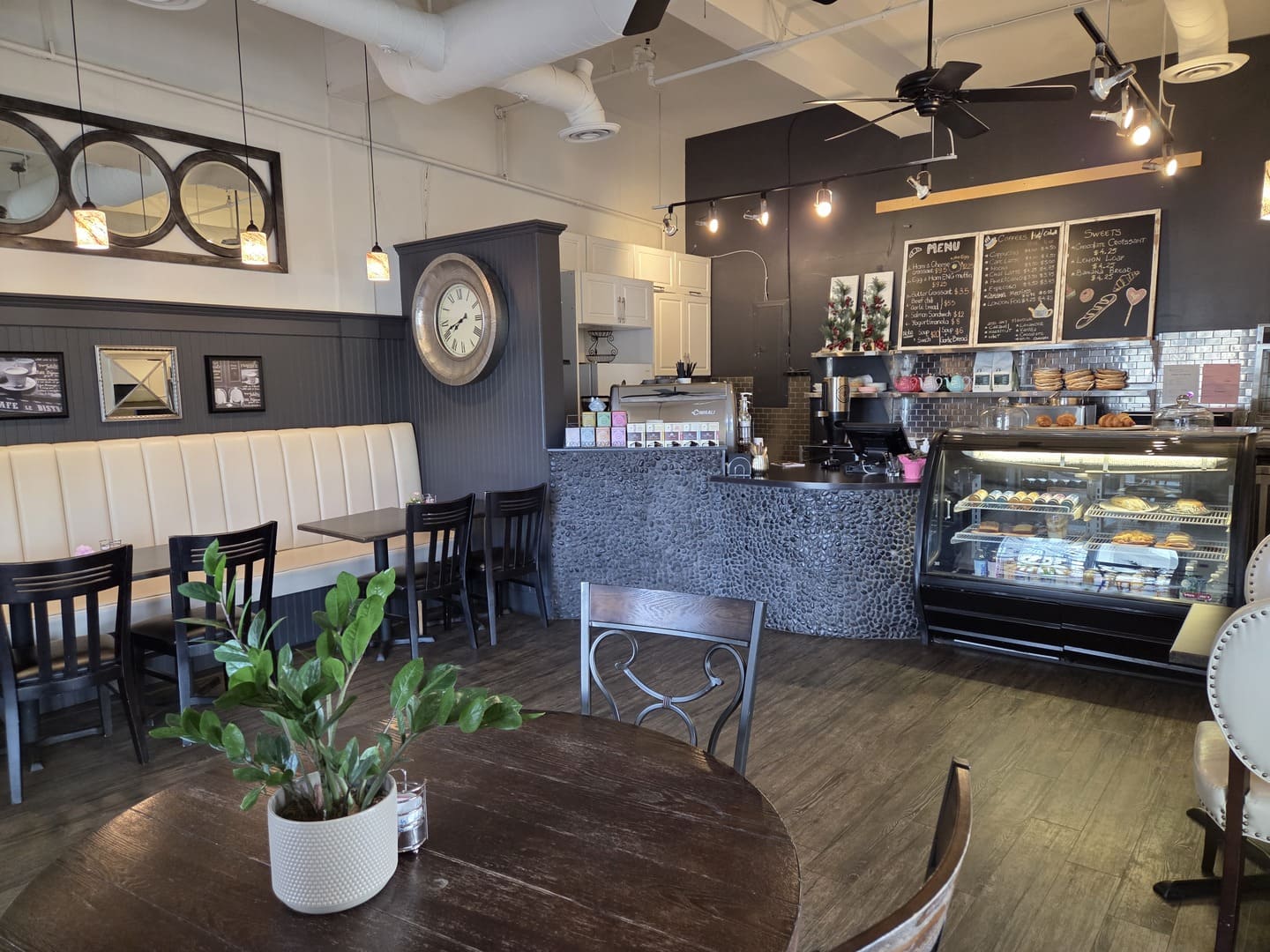 Underpass Café