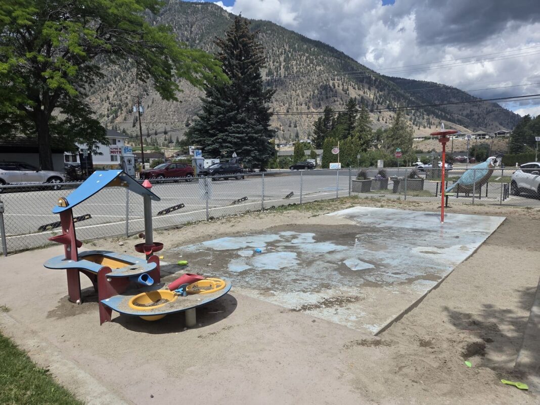 Memorial Park Splash Pad Keremeos