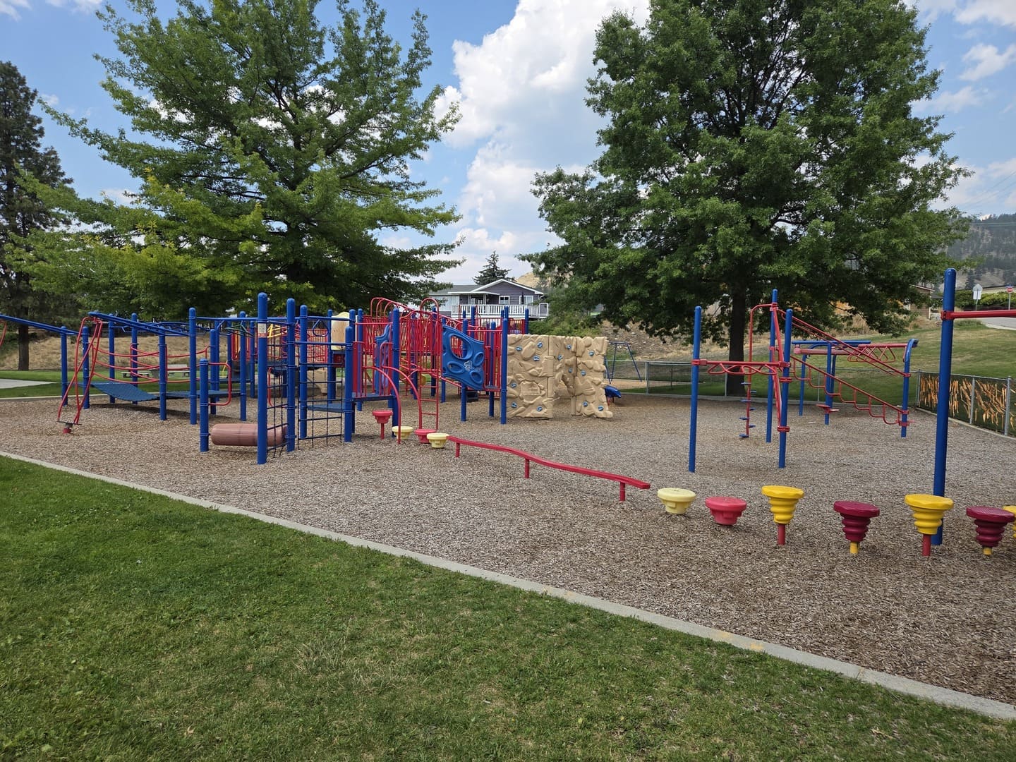 Penticton StrongStart - Columbia Elementary (2) Penticton StrongStart - Columbia Elementary