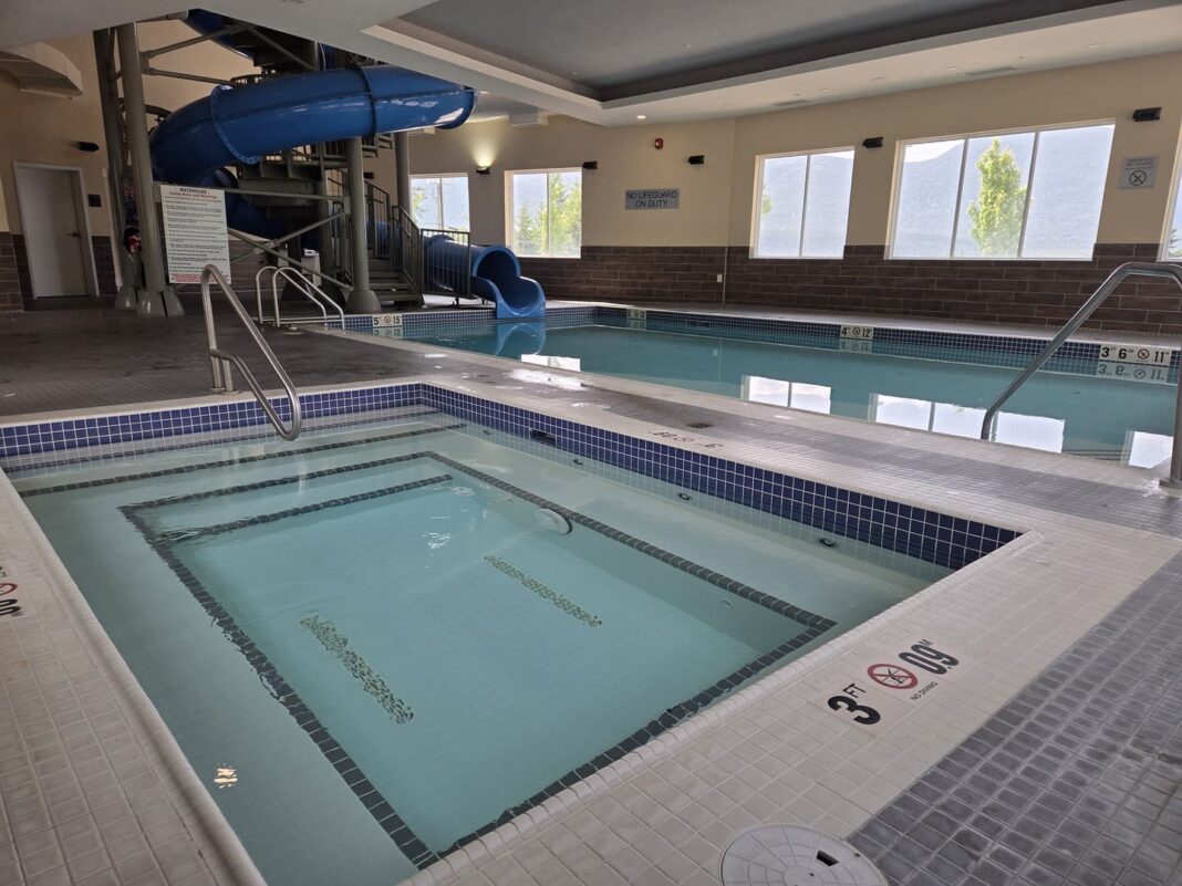 Fairfield Inn & Suites Salmon Arm