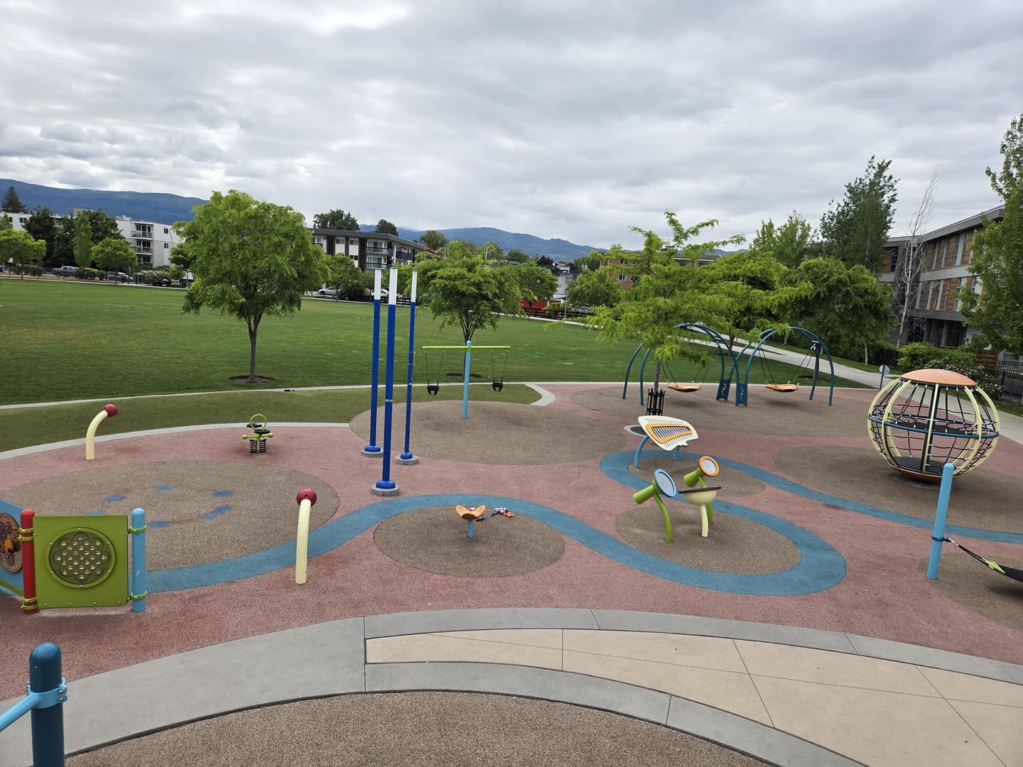 Rowcliffe Park in Kelowna Rowcliffe Park in Kelowna