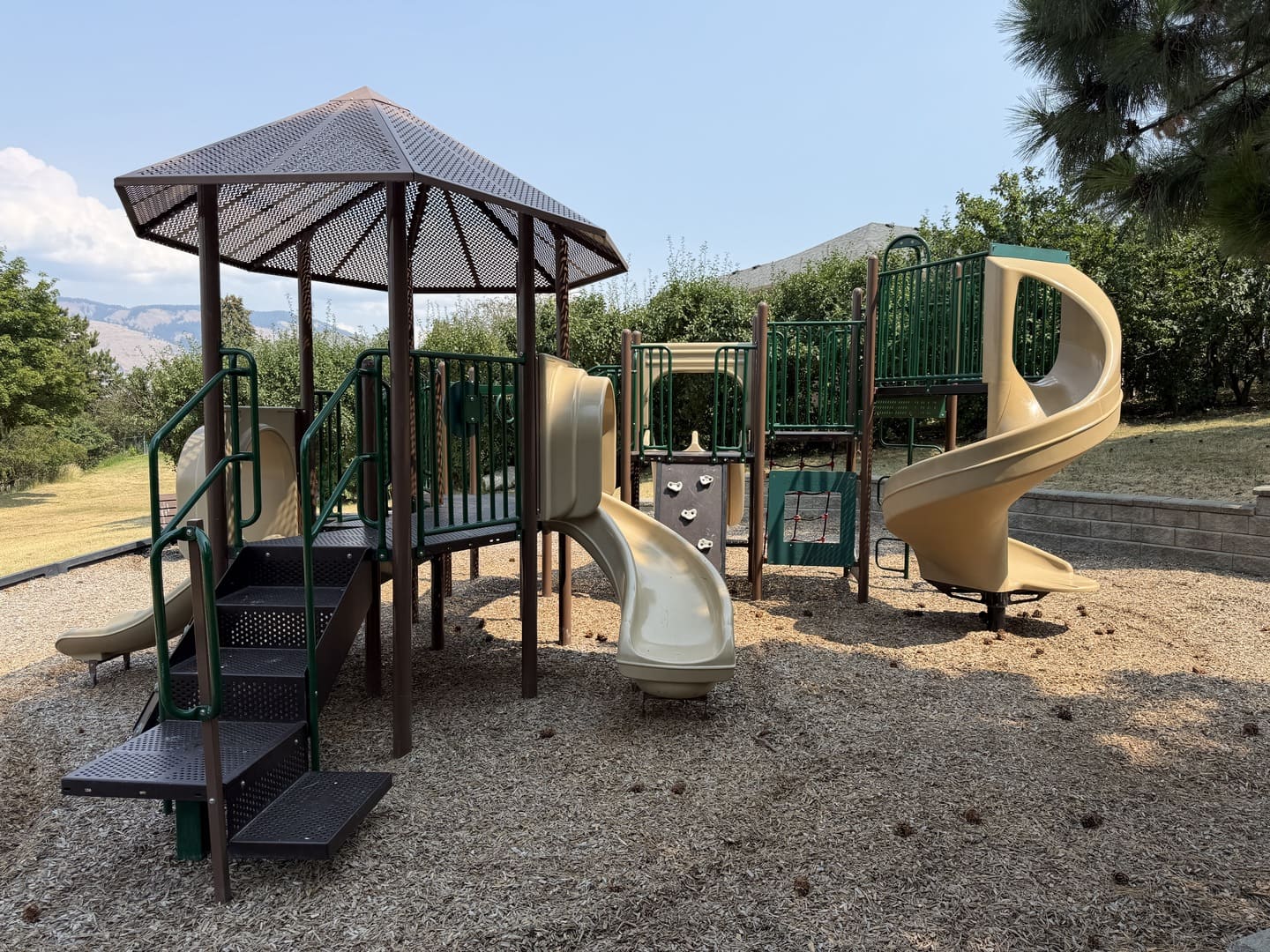 Lochhaven Tot Lot, Coldstream Lochhaven Tot Lot, Coldstream