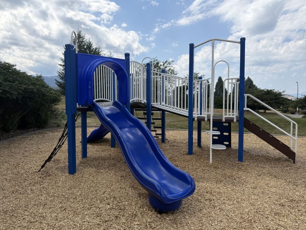 Middleton Mountain Park, Coldstream Middleton Mountain Park, Coldstream