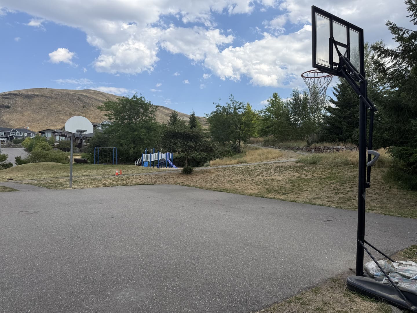 Middleton Mountain Park, Coldstream Middleton Mountain Park, Coldstream