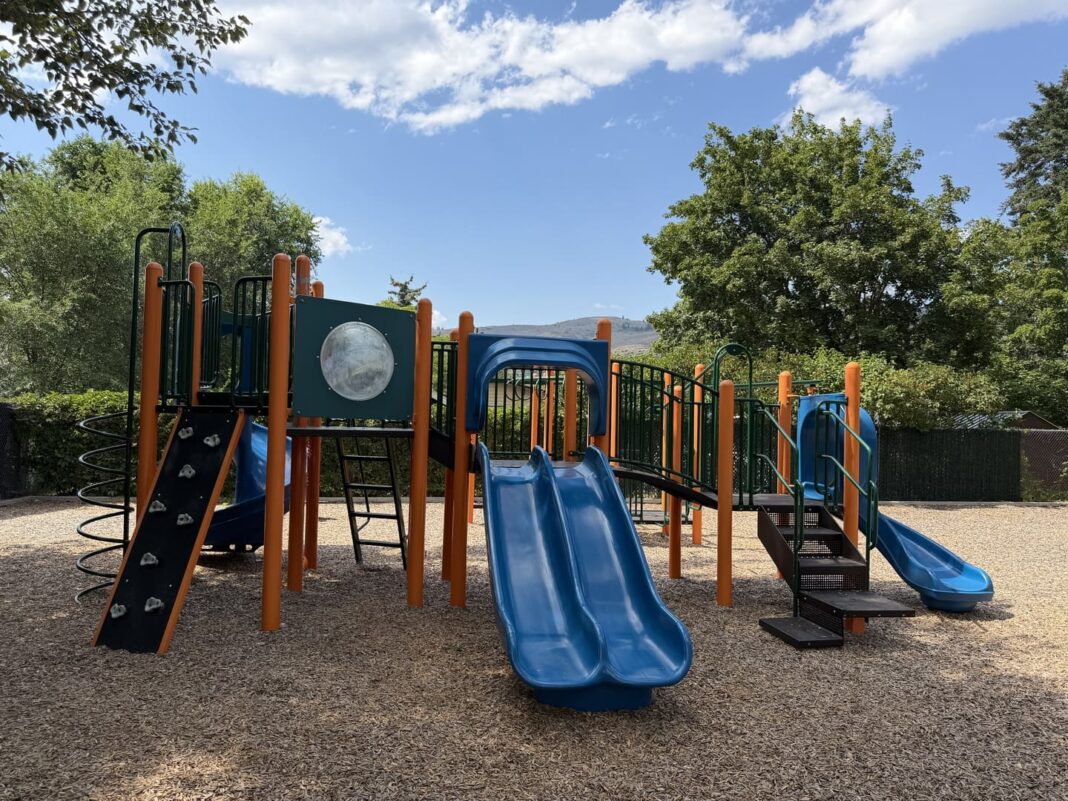 Sunrise Park, Vernon Sunrise Park, Vernon